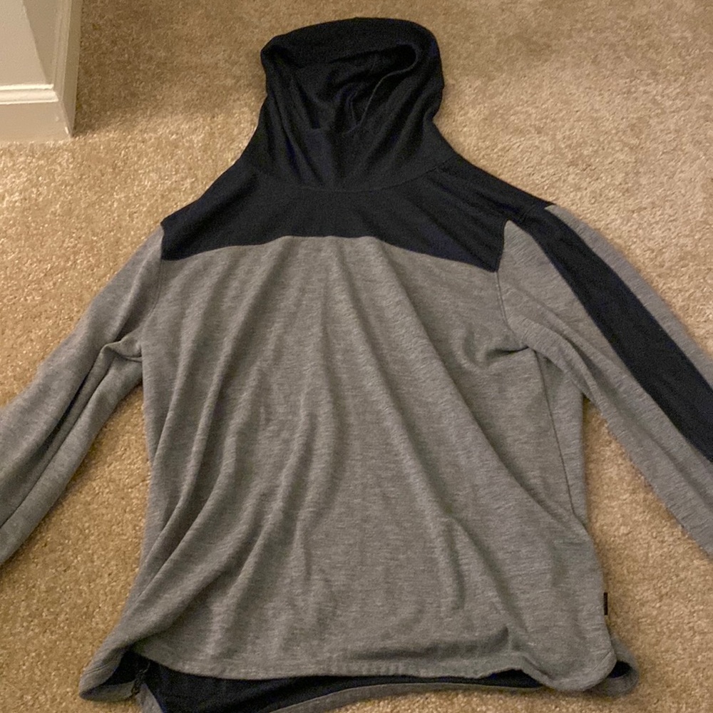 Men’s blue/gray hoodie XL